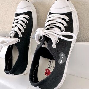 Converse black and white fashion shoes flat size 5.5 allstar